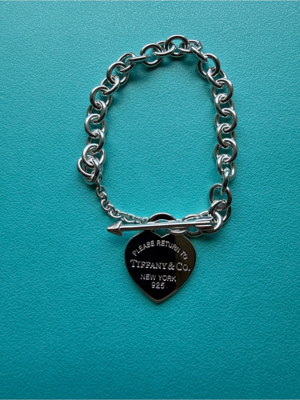 Tiffany & Co. Return To Tiffany Lovestruck Bracelet in sterling silver .